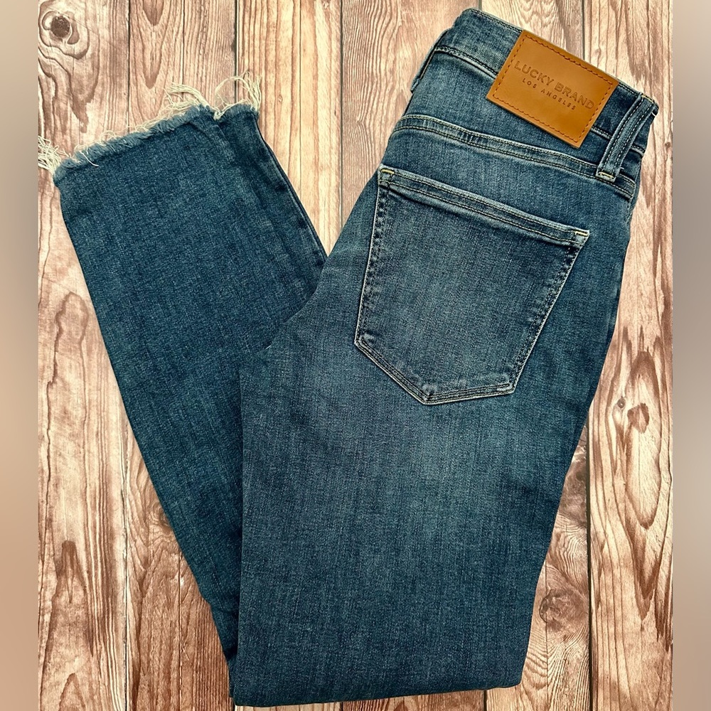 ☘️ LUCKY BRAND ANKLE SKINNY JEANS